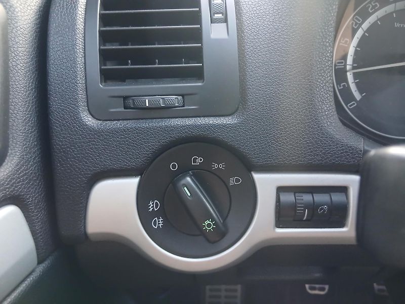 Škoda Octavia 2.0 TFSi RS - fotka 18 z 33