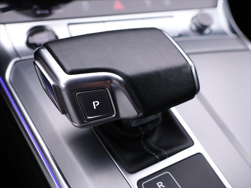 Audi A7 3,0 TDI  Quattro S-Line CZ DPH - fotka 34 z 36