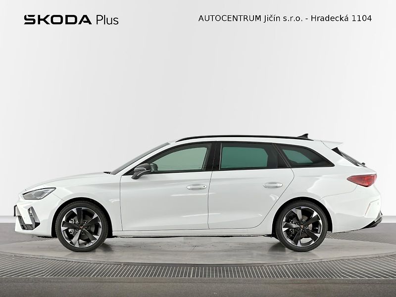 Cupra Leon (2026) ST 2.0 TSI 150kW 4x4 DSG - fotka 3 z 30