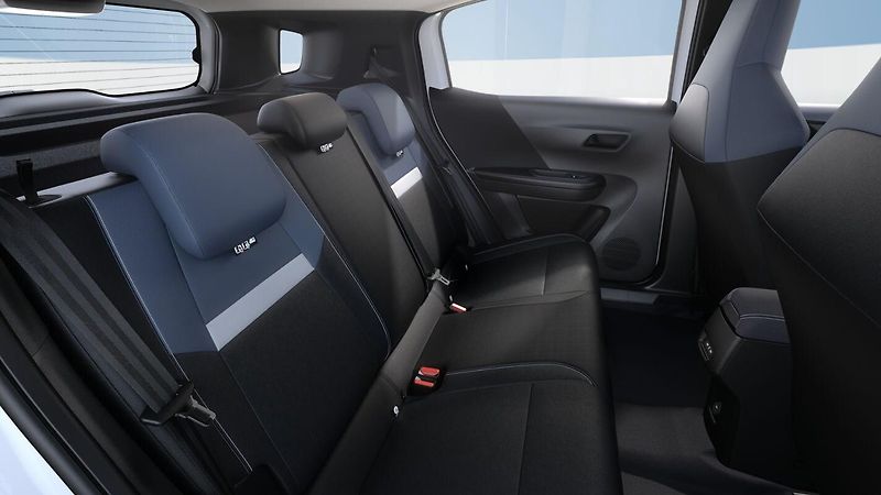 Opel Frontera (2026) Edition Hybrid 1.2T (110k)eDCT - fotka 7 z 8