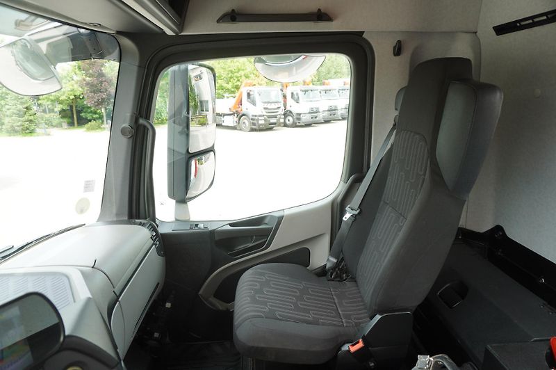 Mercedes-Benz (2019) 6x2-4 / HIAB X-HIDUO 188 ES-4  - fotka 22 z 24