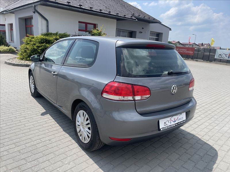 Volkswagen Golf 1,4 MPi 59kw Klima ESP - fotka 3 z 28