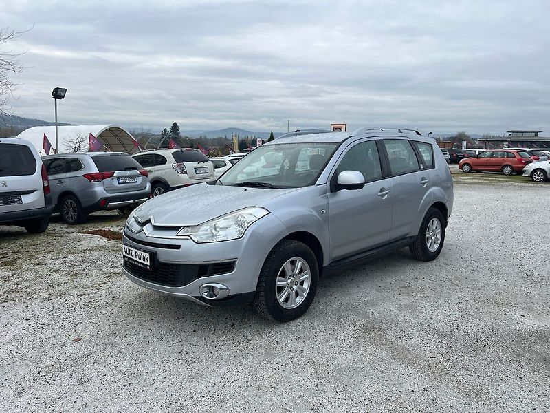 Citroën C-Crosser 2.2 HDi - fotka 9 z 15