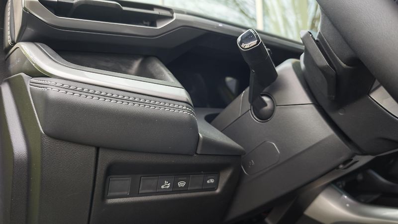 Jeep Compass (2026) First Edition  hybrid 145PS AT - fotka 13 z 31