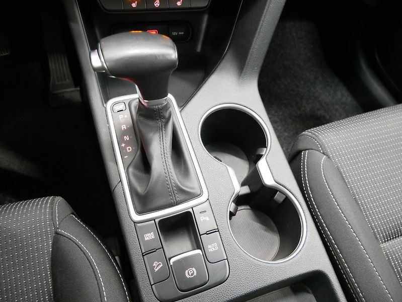 Kia Sportage - fotka 21 z 23