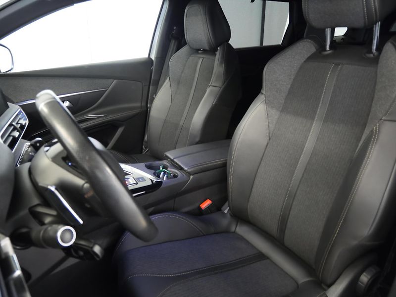 Peugeot 5008 - fotka 13 z 26