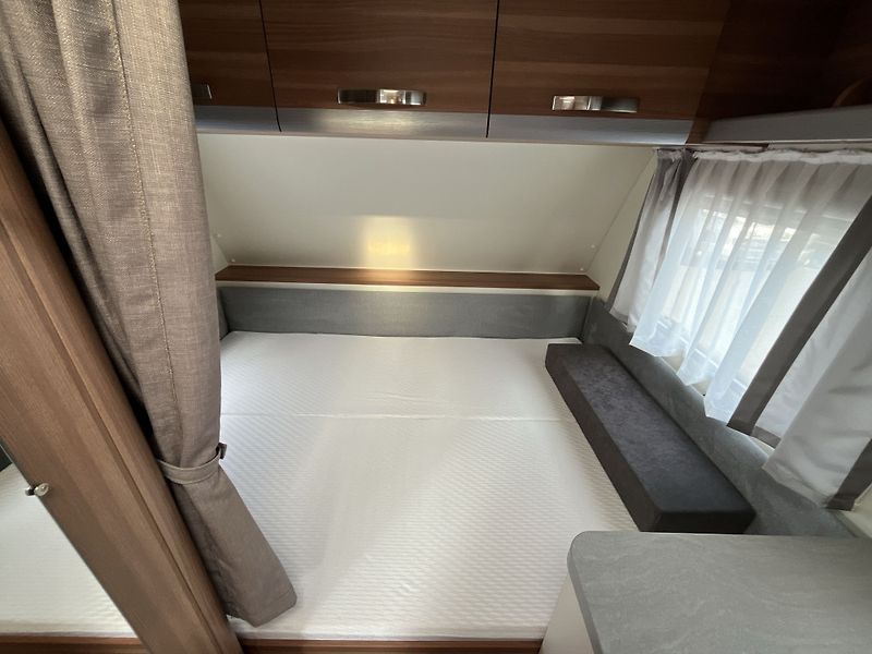 Weinsberg (2019) CaraOne 420 QD - fotka 15 z 21