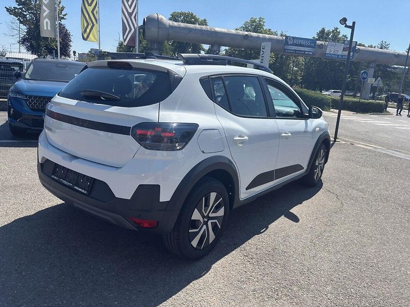 Dacia Sandero (2026) Stepway Expression Eco-G 120 - fotka 4 z 11