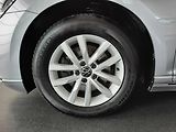 Volkswagen Passat Variant (2021) 2.0 TDI (110kW/150k) DSG, Busi - náhled 25