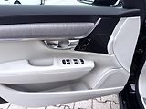 Volvo V90 T8 AWD ULTRA *VZDUCH* + kola - náhled 13