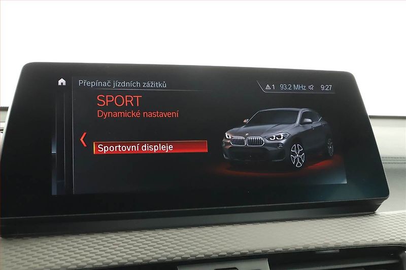 BMW X2 (2021) xDrive25e - fotka 15 z 22