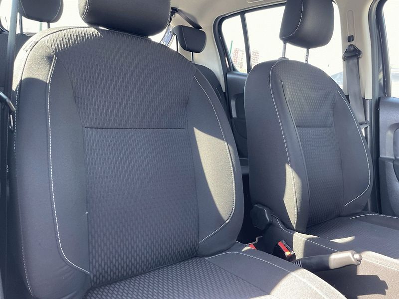 Dacia Sandero (2018) 1.0 SCe,54kW,ČR,Klima - fotka 26 z 28