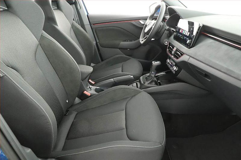 Škoda Kamiq (2025) 1.0 TSI - fotka 7 z 21