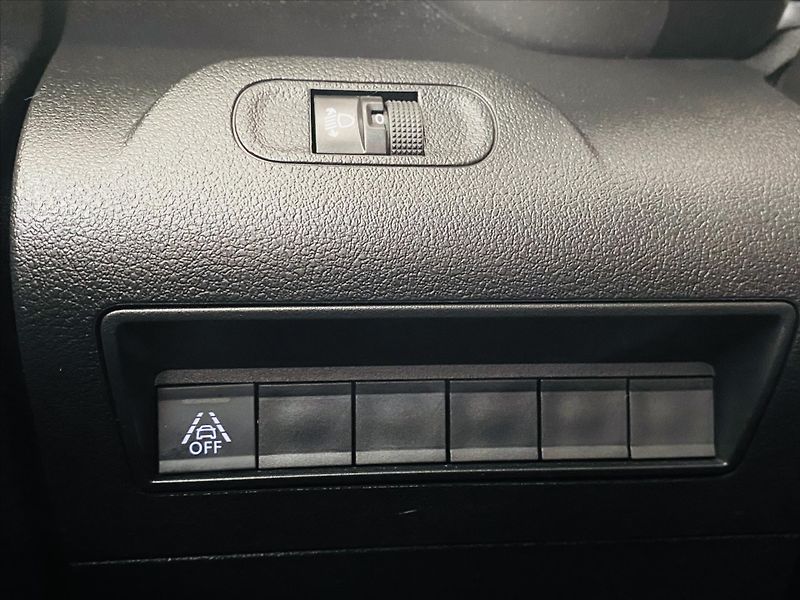 Citroën Berlingo 1,5 HDI 75 kW 1. maj. ČR - fotka 13 z 26