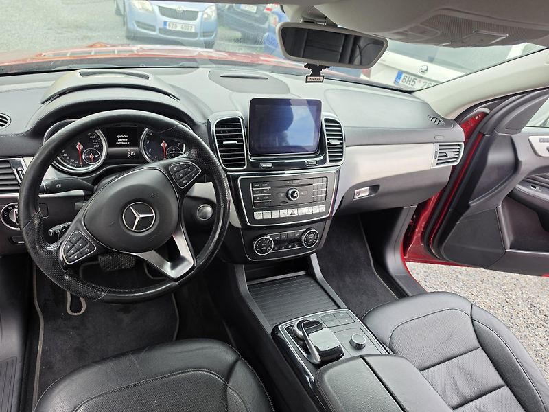 Mercedes-Benz GLE 400i V6 TZ Panorama AMG  - fotka 16 z 28