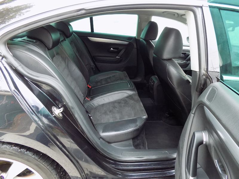 Volkswagen Passat CC (2008) 2.0TDI/Highline/NAVI/Bi-xenon/ - fotka 17 z 37