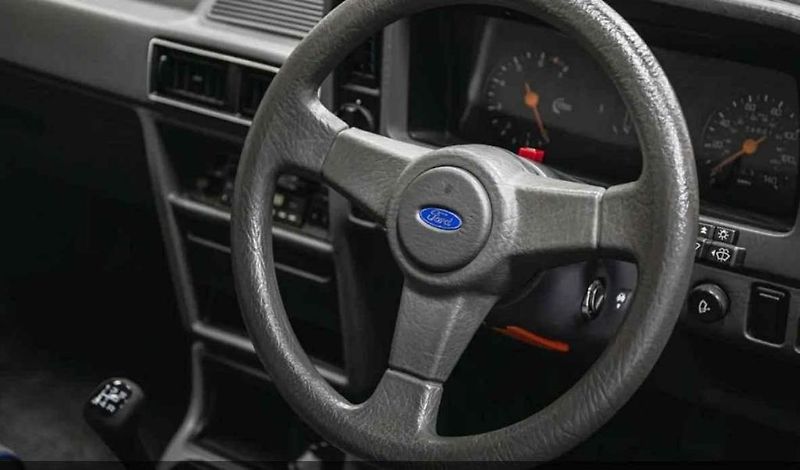 Ford Escort RS Turbo nabízený v aukci