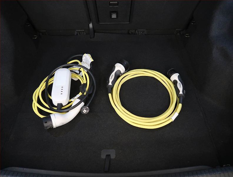 Volkswagen ID.4 (2020) Pro Perf. (82 kWh), SoH 93% - fotka 28 z 28