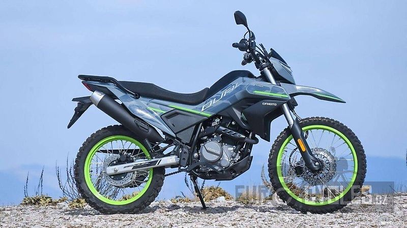CFMOTO (2026) 250 Dual Sport - fotka 10 z 20