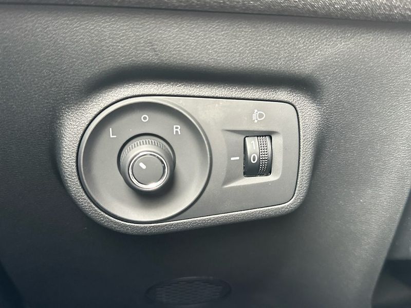 MG ZS (2026) Hybrid+ Emotion - fotka 20 z 22