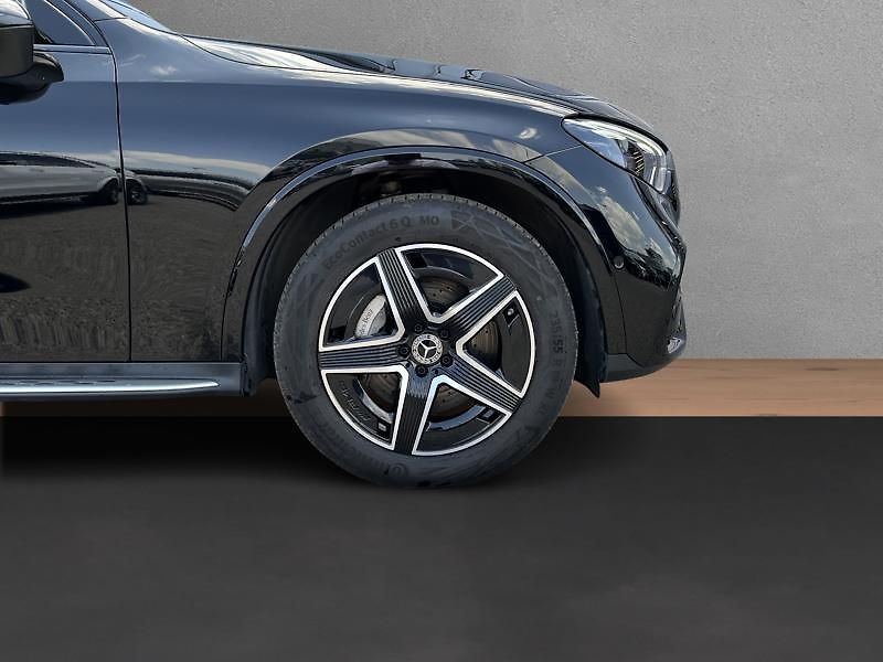 Mercedes-Benz GLC SUV 220 d 4MATIC AMG Line Nigh - fotka 9 z 22