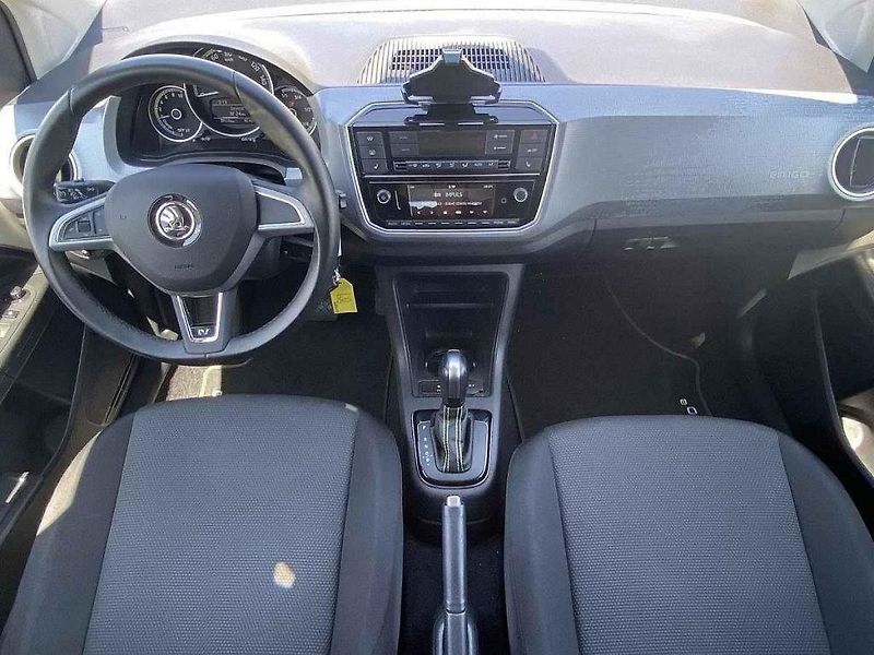 Volkswagen e-Golf.