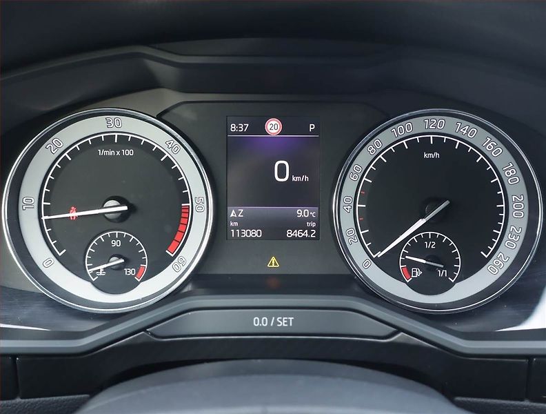 Škoda Superb (2021) Sportline 2.0 TDI - fotka 11 z 29