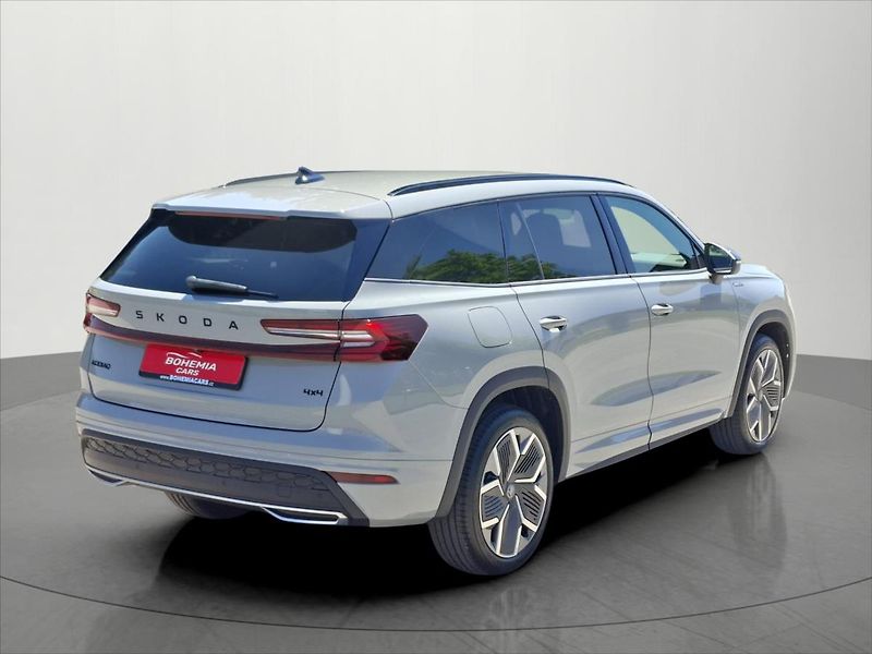 Škoda Kodiaq 2,0 TDi 142 Kw 4x4 Sportline - fotka 7 z 27