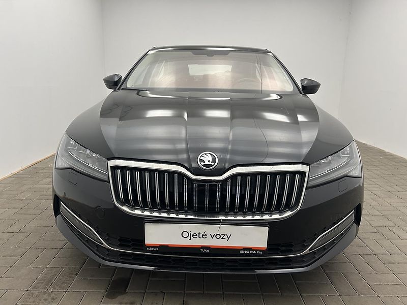 Škoda Superb 2.0 TDI 4x4 Style - fotka 4 z 24