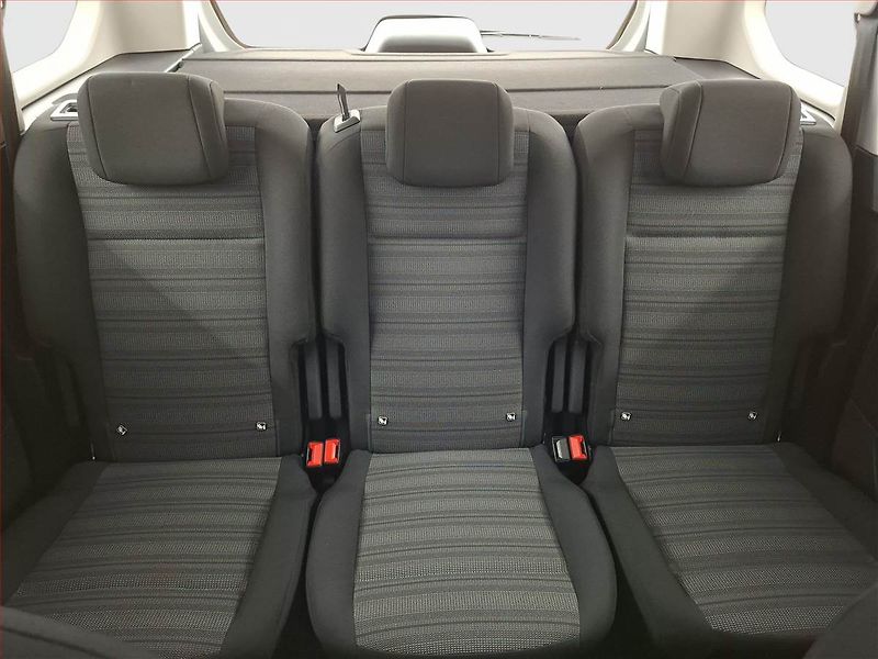 Opel Combo (2023) Edition 1.5 CDTI, 5Míst, ČR - fotka 10 z 17