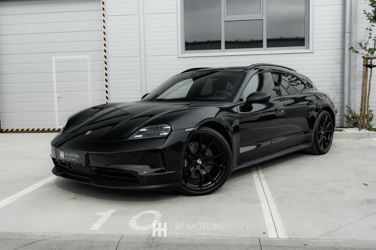 Porsche Taycan 320kW