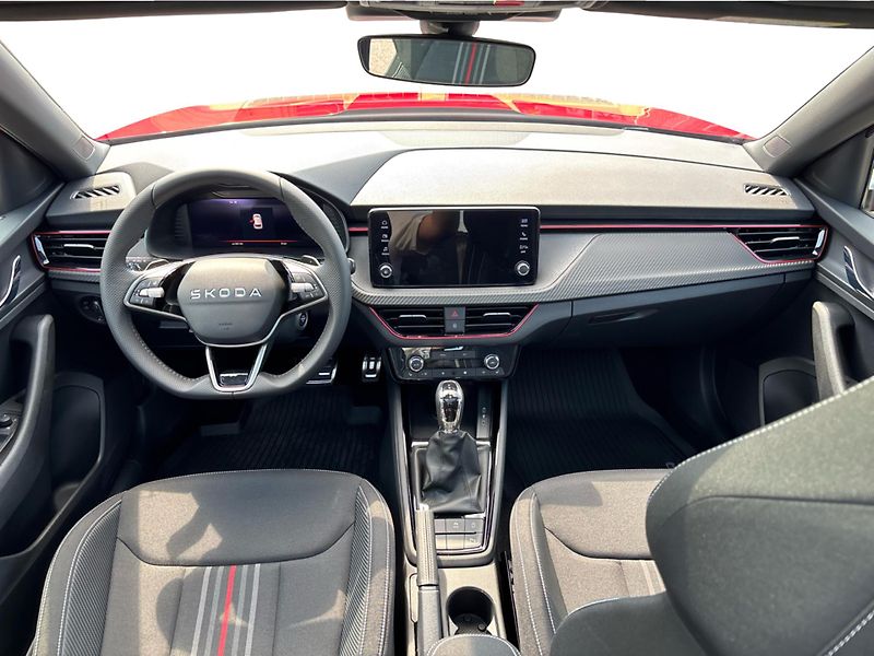 Škoda Kamiq 1,0TSi 85kW MONTE CARLO DSG - fotka 5 z 30