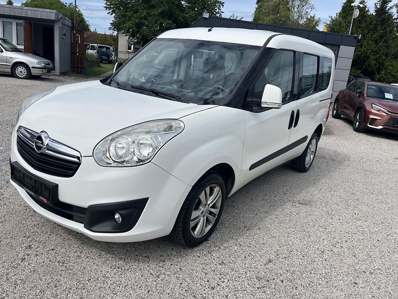 Opel Combo (2013) 1.4i 16v 70kw Klima - fotka 3 z 19