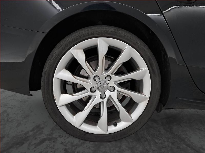 Audi A5 (2015) S-Line 2.0 TDI, 4X4, Automat - fotka 15 z 20
