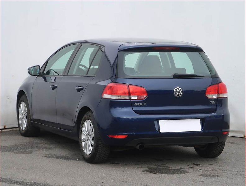 Volkswagen Golf (2010) 1.6 TDI, Serv.kniha, Tempomat - fotka 4 z 16