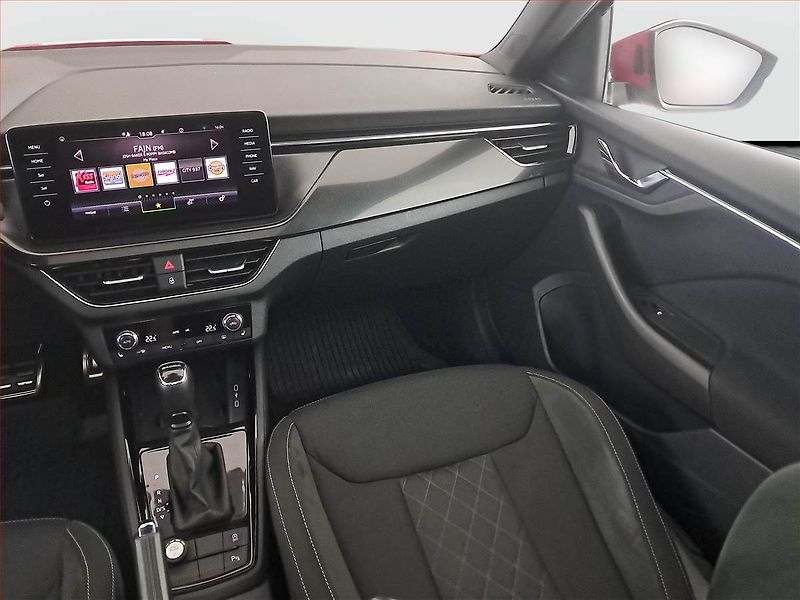 Škoda Superb (2017) Laurin&Klement 2.0 TDI - fotka 8 z 23