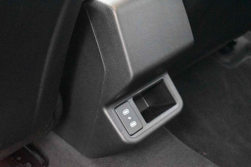 Kia K4 je nepochybně přitažlivý vůz.