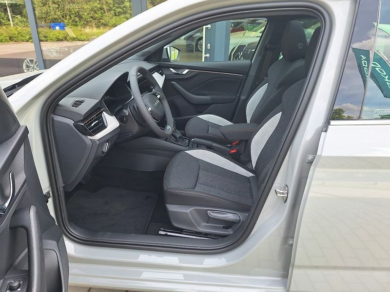 Škoda Scala Top Selection 1,0TSI 85kW - fotka 9 z 12