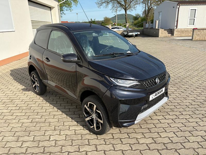 Aixam Crossover (2026) EURO 5+ - fotka 3 z 19