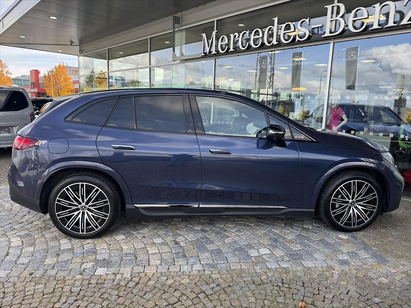 Mercedes-Benz EQE 500 4MATIC SUV - fotka 26 z 36