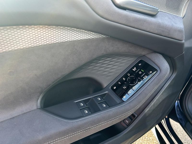 Audi A5 Avant TDI quattro 150kW - fotka 14 z 23