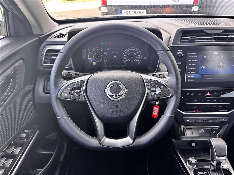 KGM Tivoli 1,5 GDI 120kW 6AT Style - fotka 17 z 28