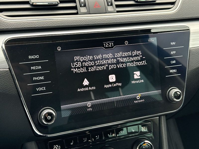 Škoda Superb (2022) 2.0 TDI Ambition - fotka 13 z 32