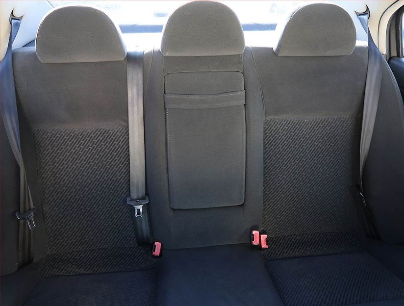 Škoda Superb (2003) Comfort 1.9 TDI, nová STK - fotka 10 z 18