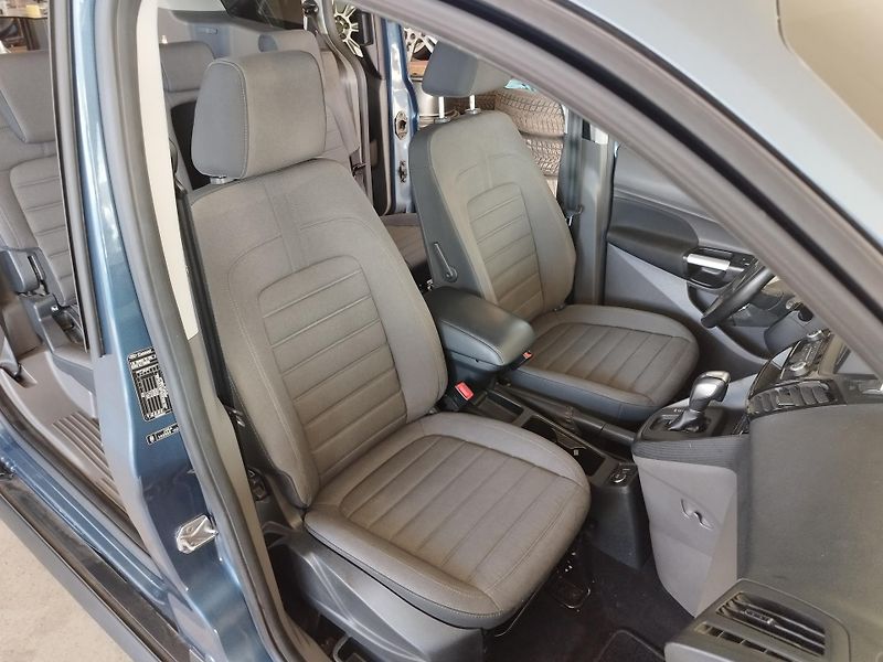 Ford Tourneo Connect (2019) TDCI,88KW,AUTOMAT,PANOR,LONG - fotka 14 z 30