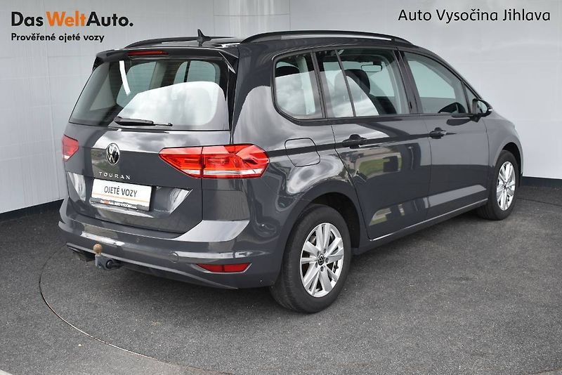 Volkswagen Touran (2022) 2.0TDI 110kW Závěs, DSG - fotka 22 z 23