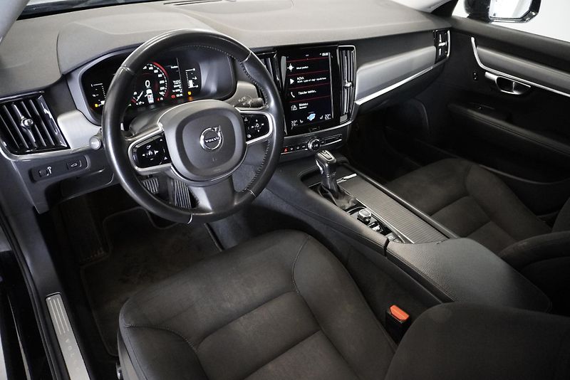 Volvo V90 2.0 D4 MOMENTUM AUTOMAT 8st. - fotka 16 z 31