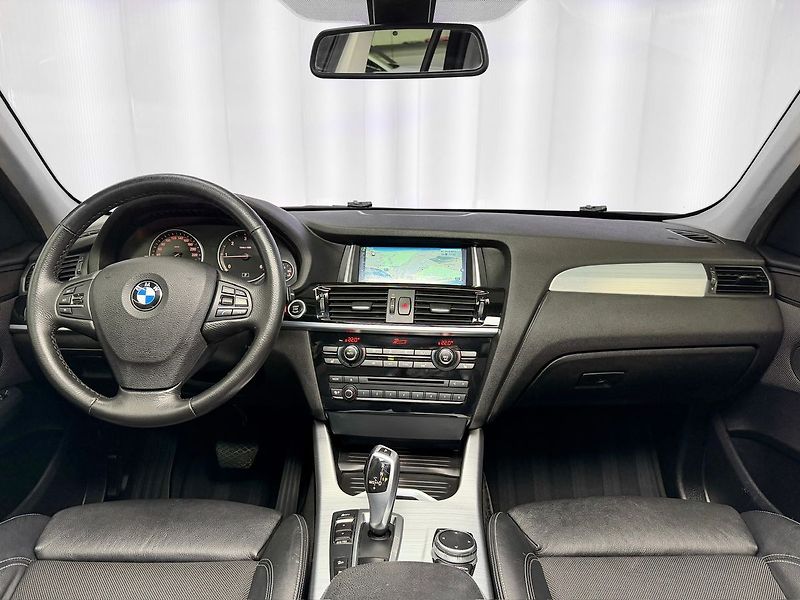 BMW X3 2.0d xDrive, PANORAMA, TAŽNÉ - fotka 8 z 22