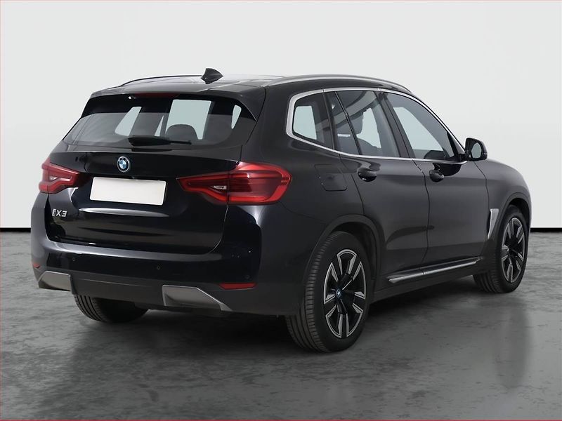 BMW iX3 (2021) 80 kWh, SoH 98% - fotka 5 z 25