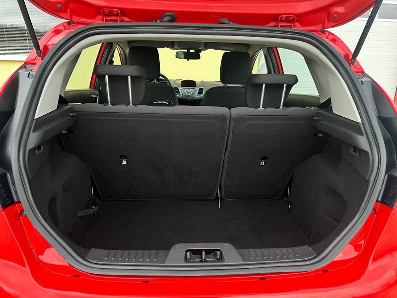 Ford Fiesta 1.0i 1Maj/Klima/Ser.Knih - fotka 15 z 25